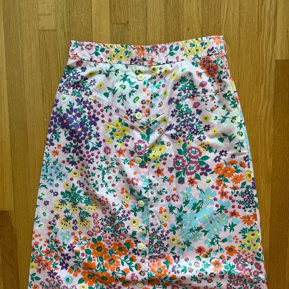 Floral vintage Button-Down Maxi Skirt